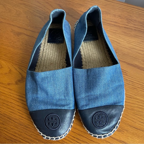 Tory Burch Shoes - Tory Burch Color Block Espadrille Flats Denim Chambray/Navy Size 9
